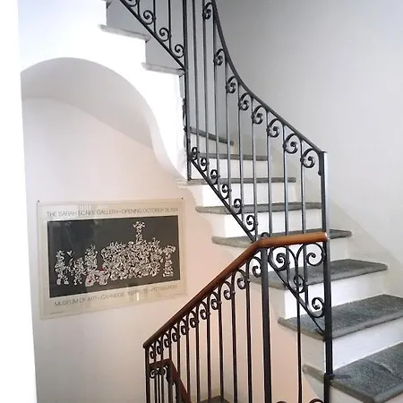 塞姆普瓦德别墅住宿加早餐旅馆 洛迦诺